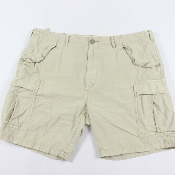 khaki polo shorts